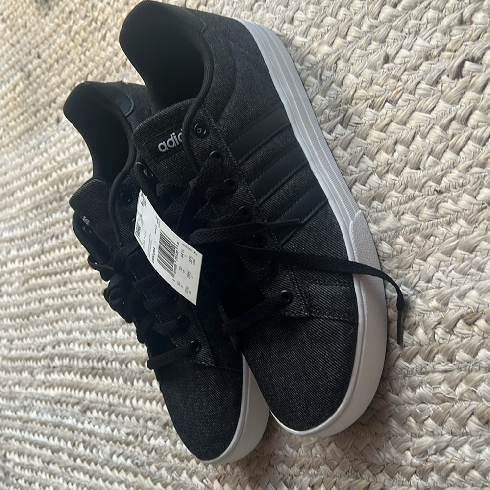 Adidas men’s sneakers size 10.5.